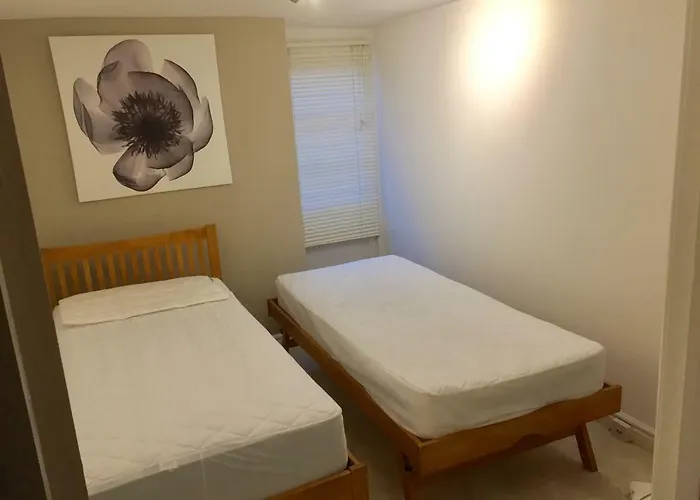 Daire Courtyard Apartment - Free Off Street Parking, Close To Hospitals, Bbc, Clifton Village